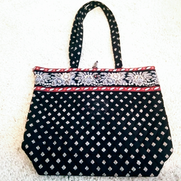 Vera Bradley Retired Classic Black (+ Red) Vegan Quilted Cotton Bag. 15 x 17 HP! - Picture 1 of 12